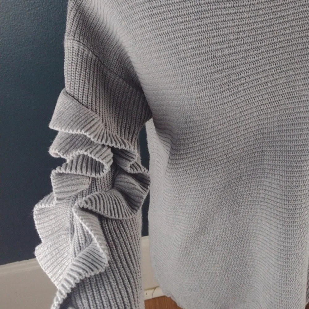 B Sharp Ruffle sleeve sweater - Picture 4 of 4